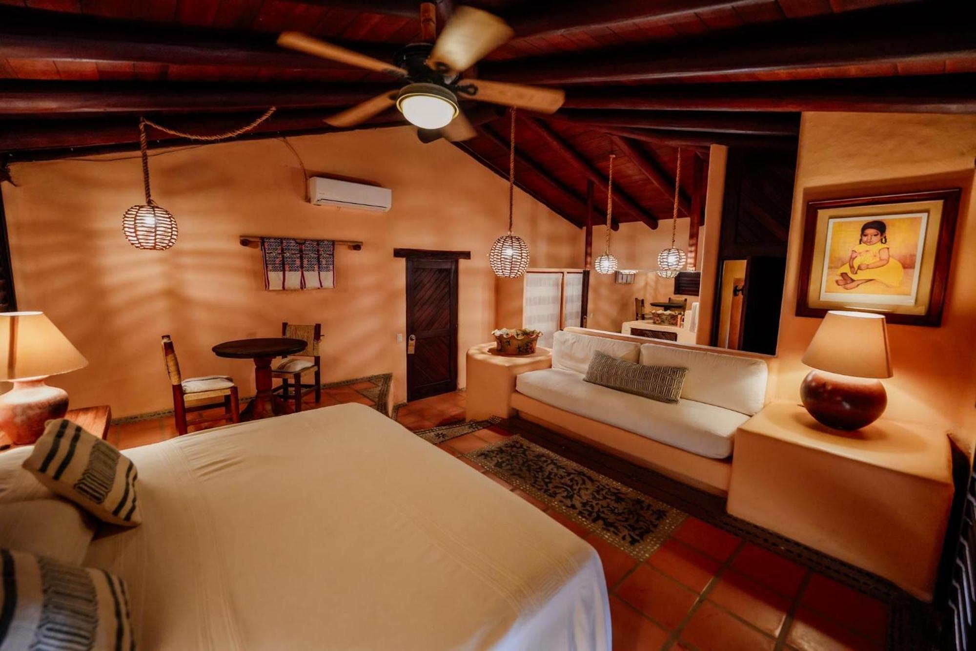 Puertas Paraiso Hotel Boutique Zihuatanejo Exterior foto